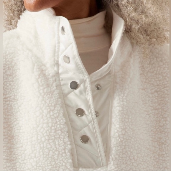 Athleta Sherpa Snap Pullover Magnolia White - Picture 6 of 6